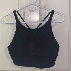 Lululemon bra/long top. Size 8-10